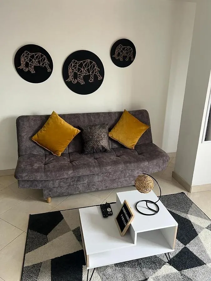 Acogedor Apartamento contacts